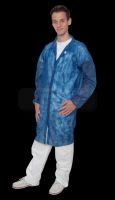 WIROS-Jobwear, Einweg-Vlies-Mantel, Einmal-Kittel, Druckknöpfe, ohne Taschen, 30 g/m², 140 x 110 cm, VE = 50 Stück, dunkelblau